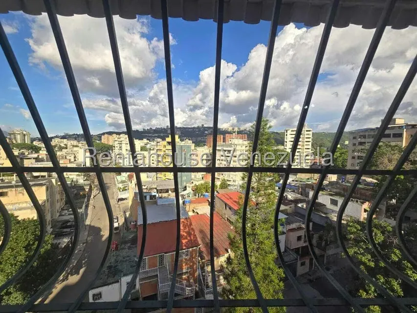 Apartamento (1 Nivel) en Venta en Los Rosales, Distrito Metropolitano - 5