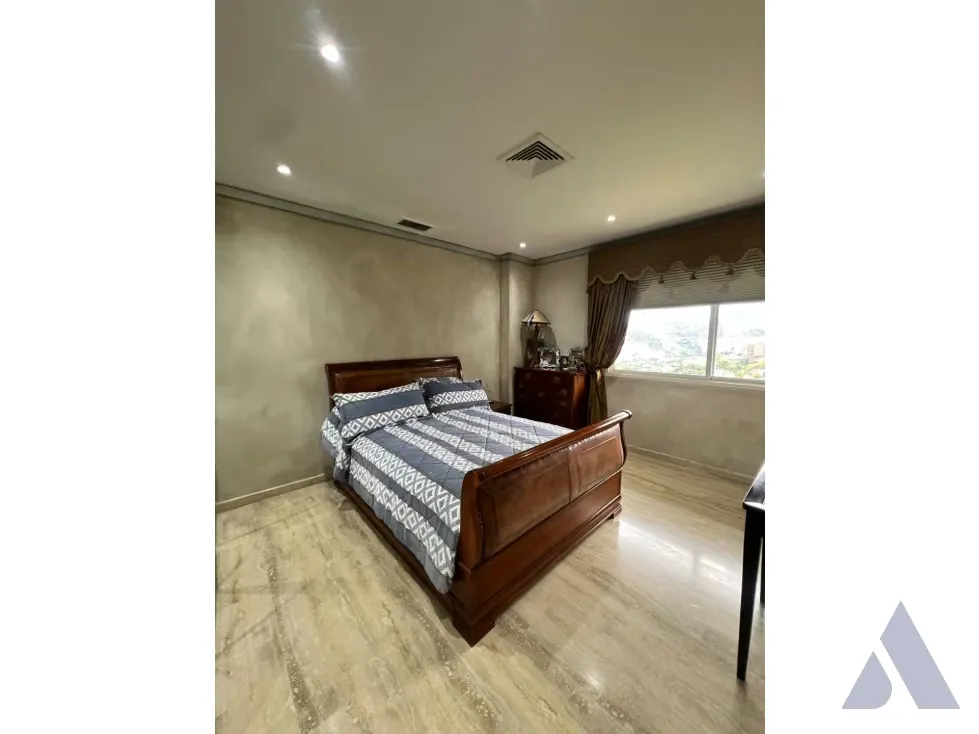 Venta Ph c/ vista 890m2 Colinas de Valle Arriba 2548 - 17