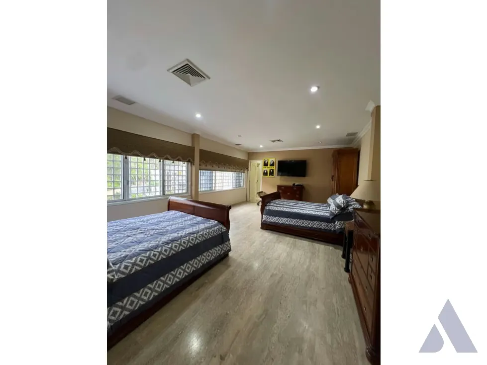 Venta Ph c/ vista 890m2 Colinas de Valle Arriba 2548 - 18