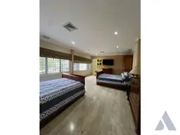 View 18