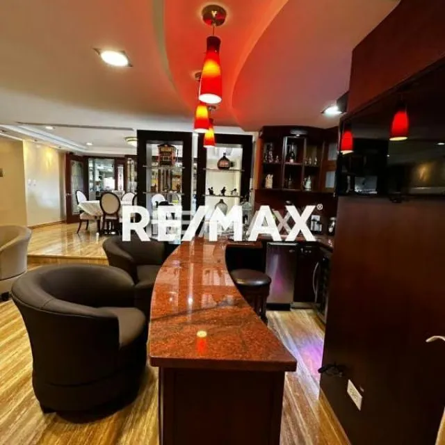 Apartamento en Venta Edificio Granate Sector Bellas Artes - 2