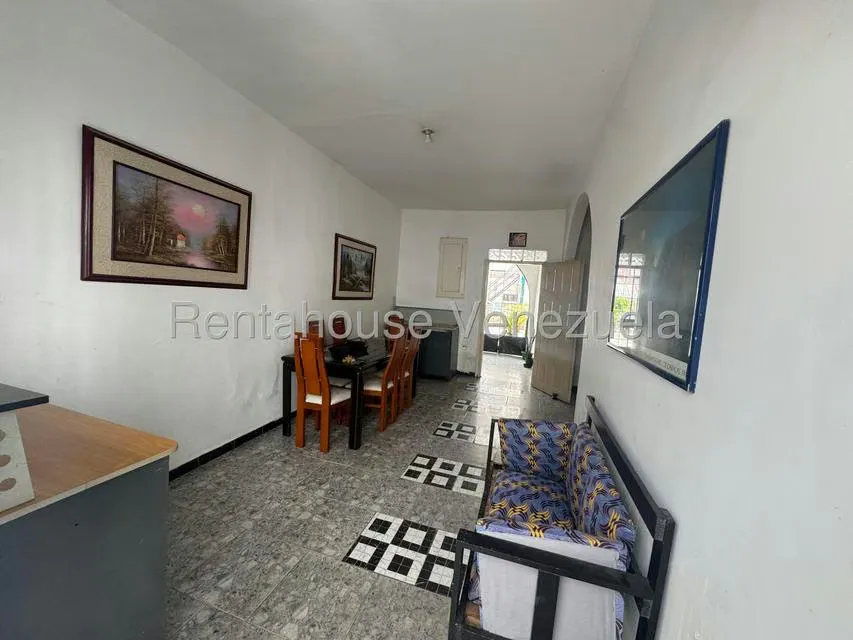 Casa (Multipes Niveles) en Venta en El Paraiso, Distrito Metropolitano