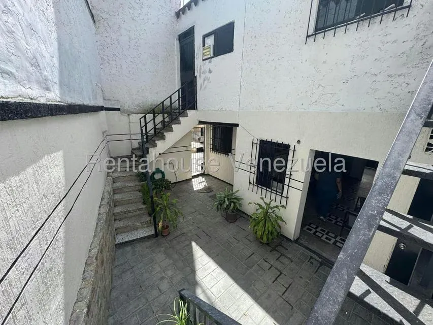 Casa (Multipes Niveles) en Venta en El Paraiso, Distrito Metropolitano - 5