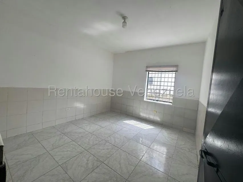 Casa (Multipes Niveles) en Venta en El Paraiso, Distrito Metropolitano - 6