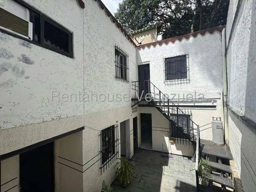 Casa (Multipes Niveles) en Venta en El Paraiso, Distrito Metropolitano - 8
