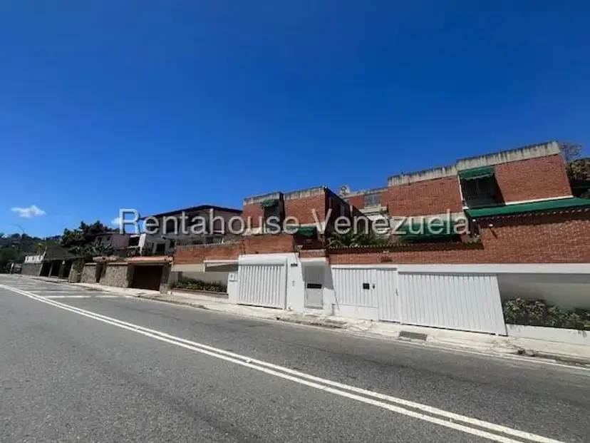 Casa (Duplex) en Venta en Los Naranjos del Cafetal, Distrito Metropolitano