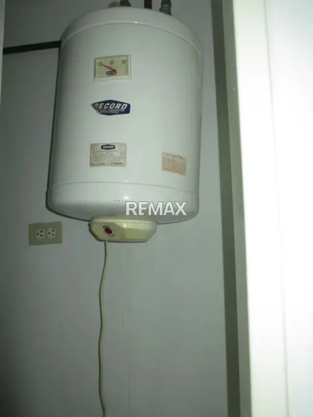Apartamento Tipo Estudio en Alquiler Amoblado en Urb. La Trigaaleña Valencia - 13