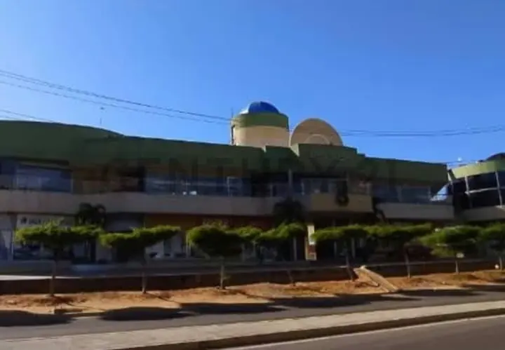 En venta local comercial, avenida Delicias Norte, C.C Riviera Mall - 12