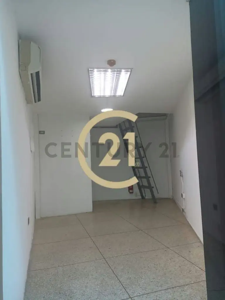 En venta local comercial, avenida Delicias Norte, C.C Riviera Mall - 14