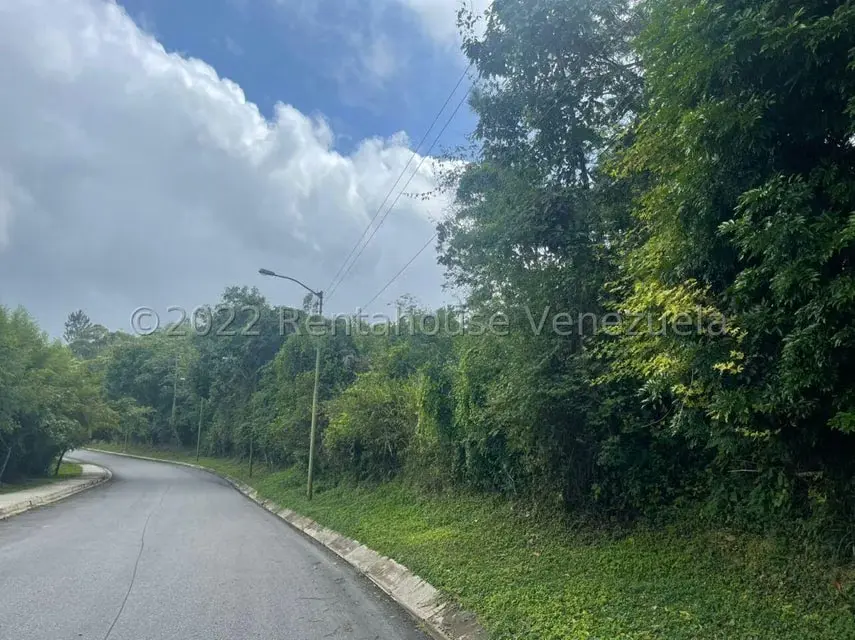 Terreno (Residencial) en Venta en El Hatillo, Distrito Metropolitano - 3
