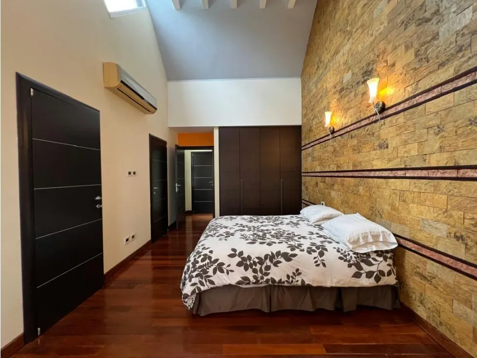 Se vende casa 2000m² 6h/7b/715p La Lagunita - 12