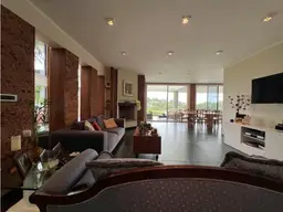 View 3