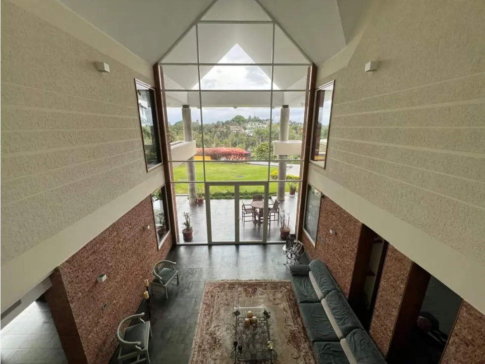 Se vende casa 2000m² 6h/7b/715p La Lagunita - 8
