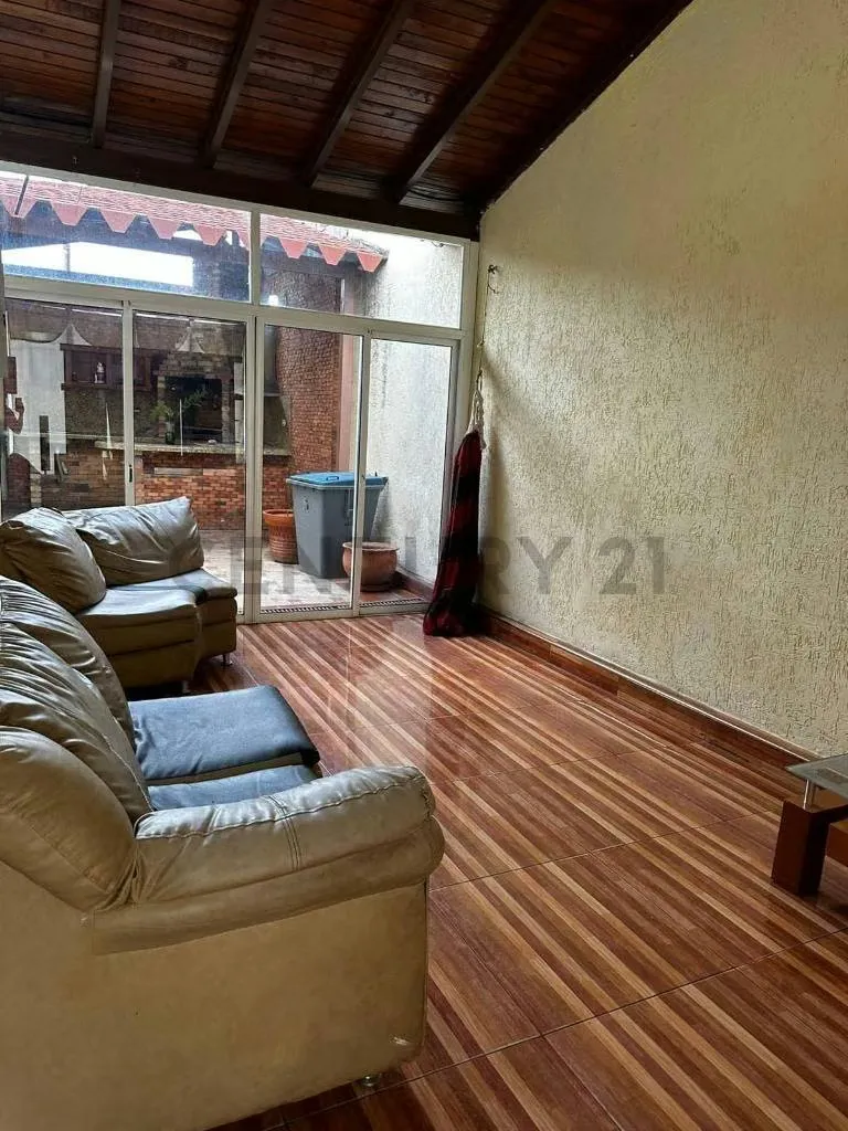 TH ubicado en la Urb. Villas del Este Anaco - 4