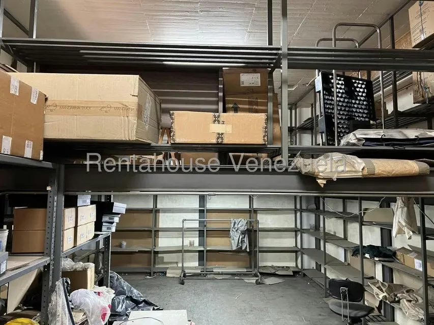 Galpon - Deposito en Venta en Los Cortijos de Lourdes, Distrito Metropolitano - 11
