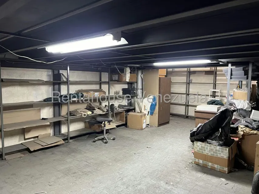 Galpon - Deposito en Venta en Los Cortijos de Lourdes, Distrito Metropolitano - 10