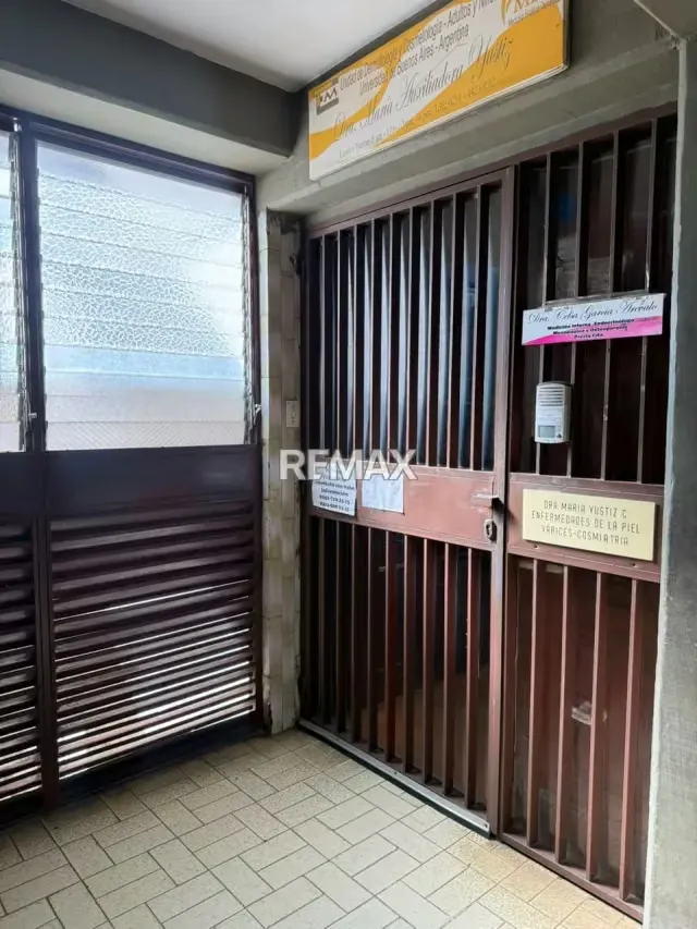 CONSULTORIO EN ALQUILER UBICADO EN EL OESTE DE BARQUISIMETO, CARRERA 21 ENTRE 55 Y 56 - 2