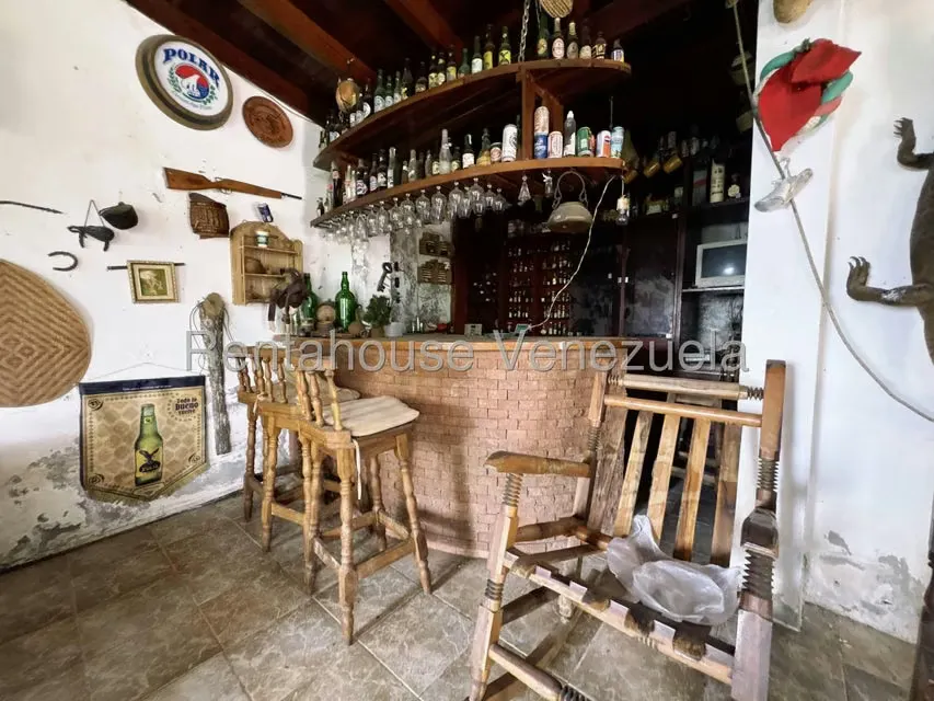 Casa (1 Nivel) en Venta en Pan de Azucar, Miranda - 44