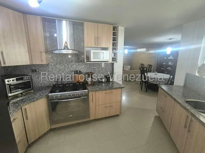 Casa (Duplex) en Venta en La Josefina II, Carabobo - 18