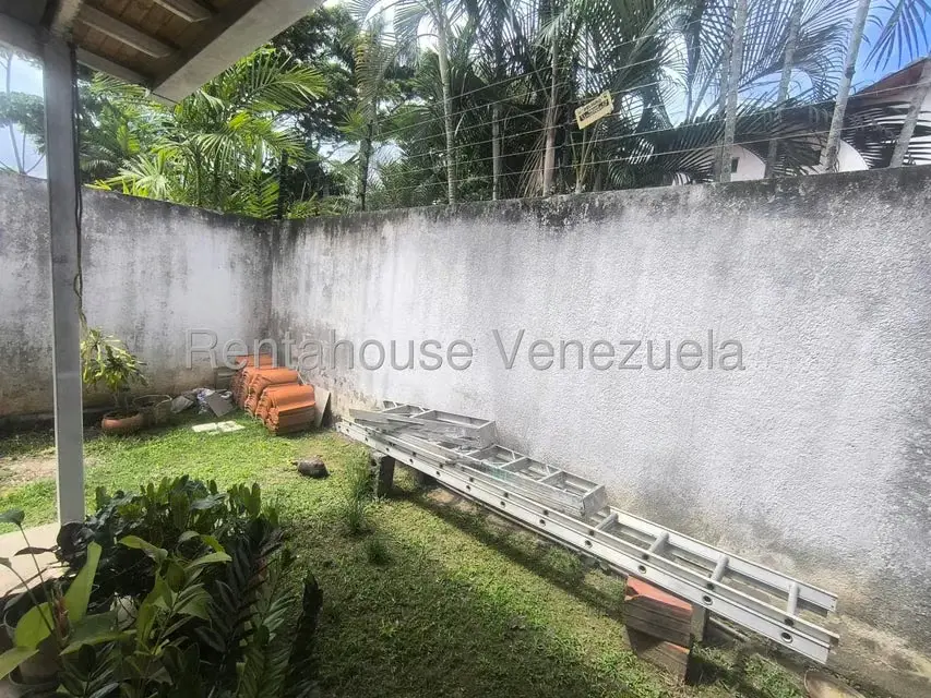 Casa (Duplex) en Venta en La Josefina II, Carabobo - 23