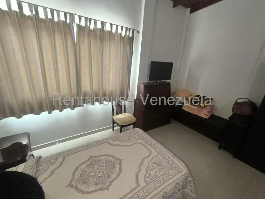 Casa (Duplex) en Venta en La Josefina II, Carabobo - 33