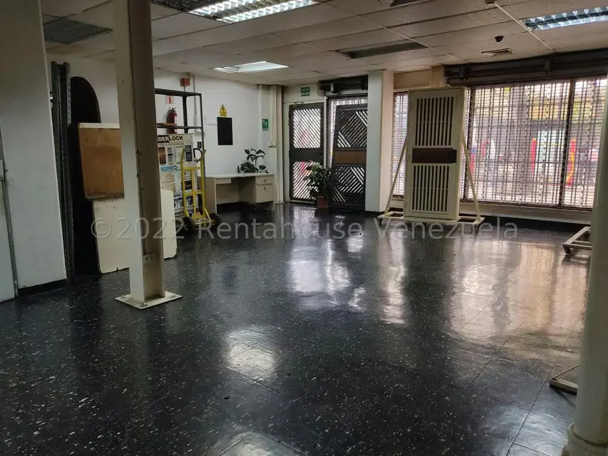 Local Comercial en Venta en Parroquia Altagracia, Distrito Metropolitano - 3