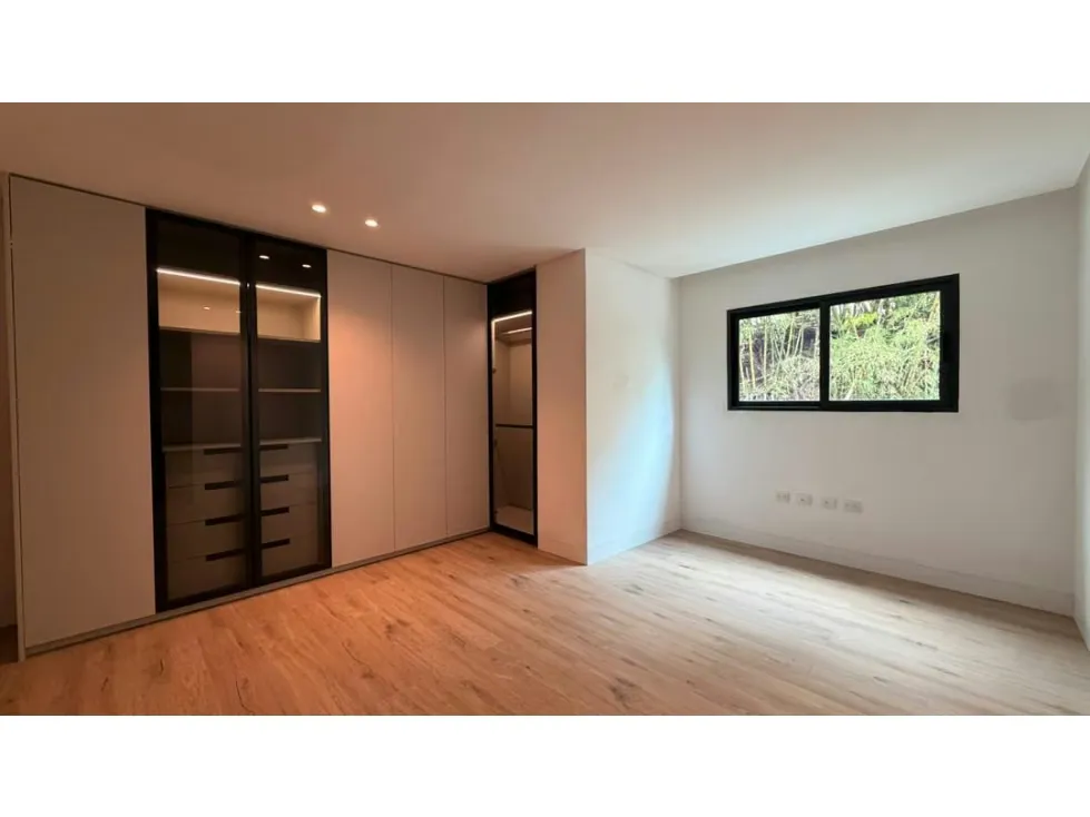 Se vende Apto 244,70m² 3h+s/3b+s/4p Los Naranjos de Las Mercedes - 12