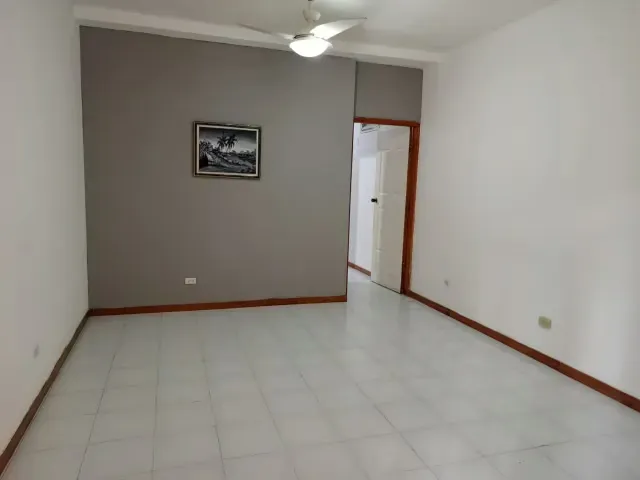Alquiler Apartamento Semiamoblado Calle Urdaneta, Cumaná