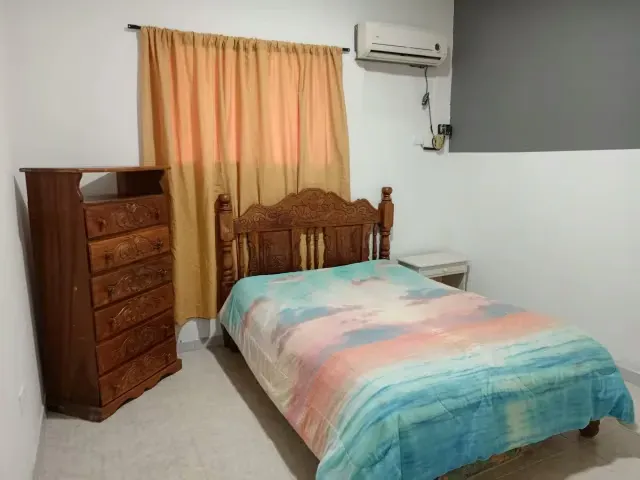 Alquiler Apartamento Semiamoblado Calle Urdaneta, Cumaná - 4