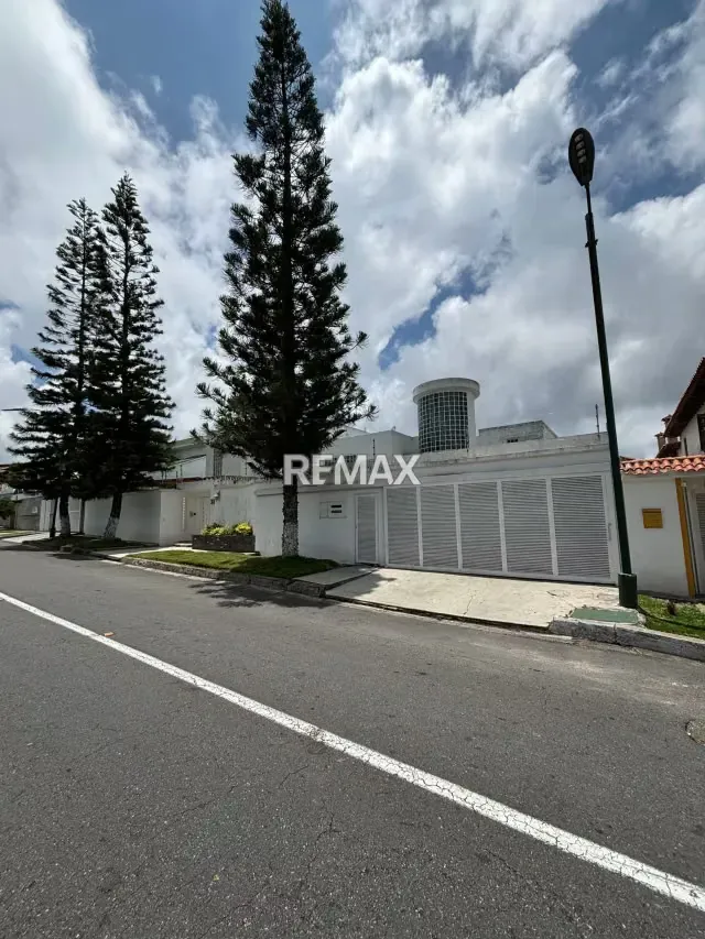 Casa en Venta, Club Hípico Los Picachos