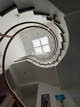View 8