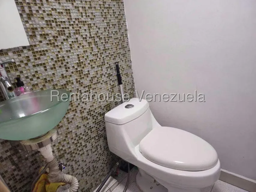 Negocios y Empresas (Medicina y Salud) en Venta en Sabana Grande, Distrito Metropolitano - 3