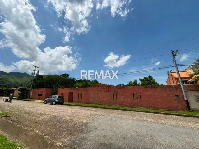 Venta de Terreno en el Solar - 4