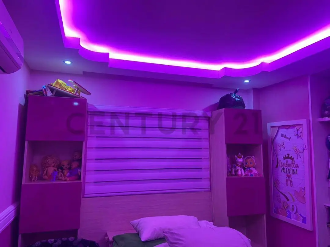 Casa con acabados modernos y lujosos con buen acceso en Cumana - 5