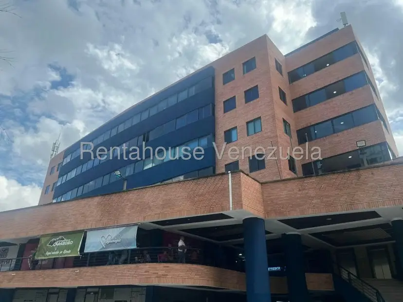 Comercial (Local Comercial) en Alquiler en Las Quintas, Carabobo