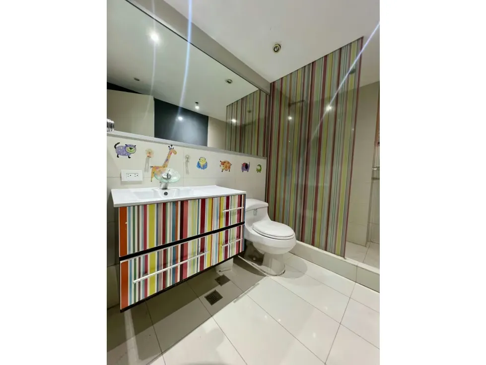 Se vende apartamento 272m2 La Alameda 9854 - 15
