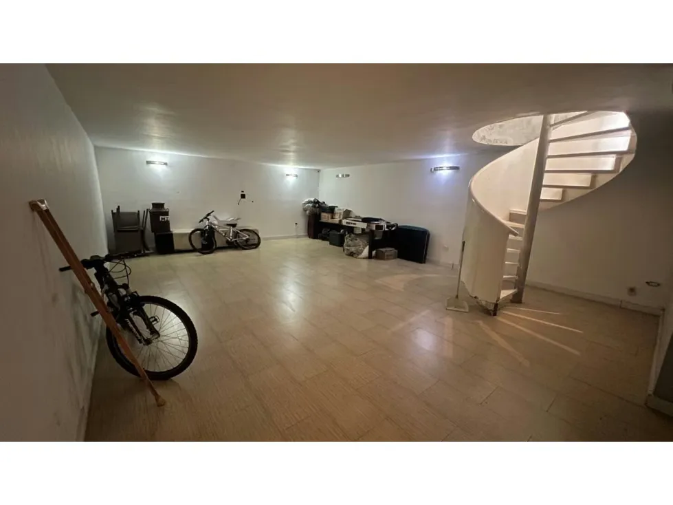 Se vende apartamento 272m2 La Alameda 9854 - 16