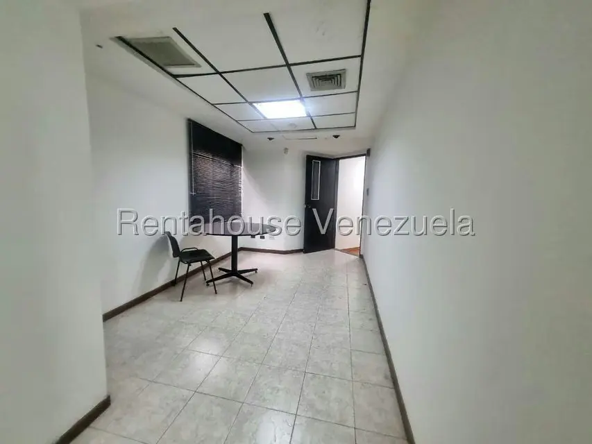 Oficina en Venta en Los Ruices, Distrito Metropolitano - 17