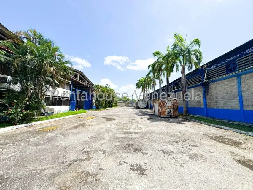 Negocios y Empresas (Ferreteria) en Venta en Industrial del Tuy, Miranda - 21