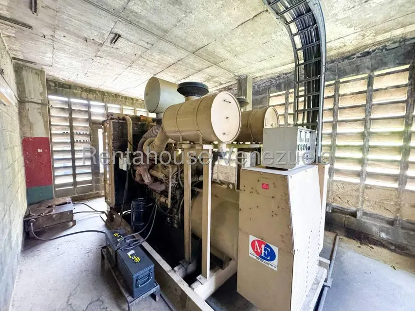 Negocios y Empresas (Ferreteria) en Venta en Industrial del Tuy, Miranda - 58
