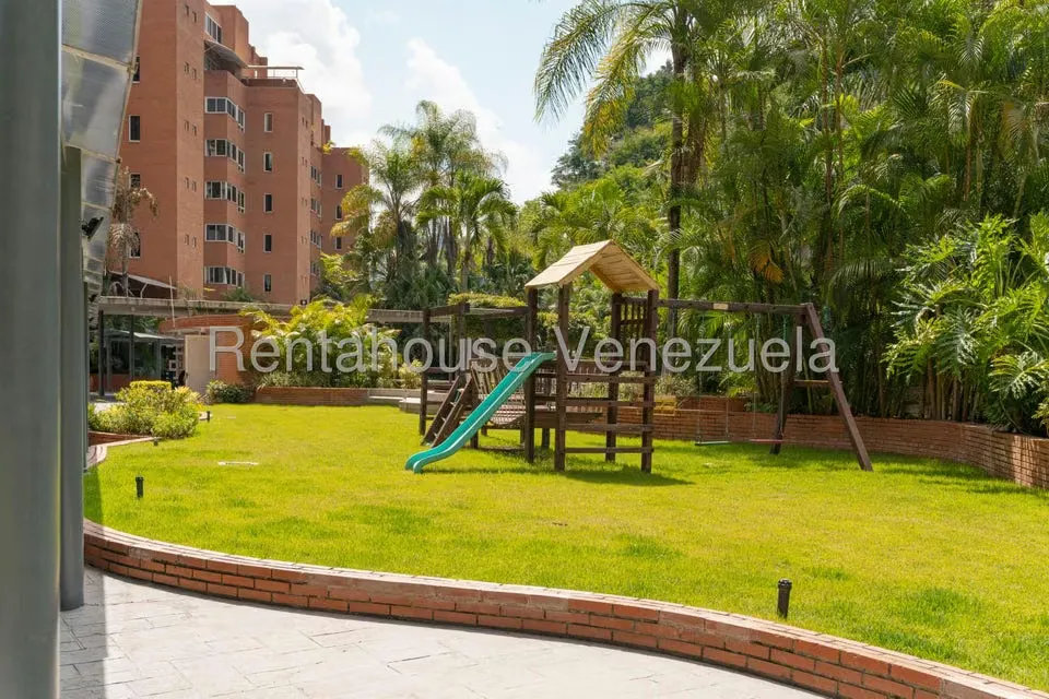 Apartamento (Multiples Niveles) en Venta en Macaracuay, Distrito Metropolitano - 5