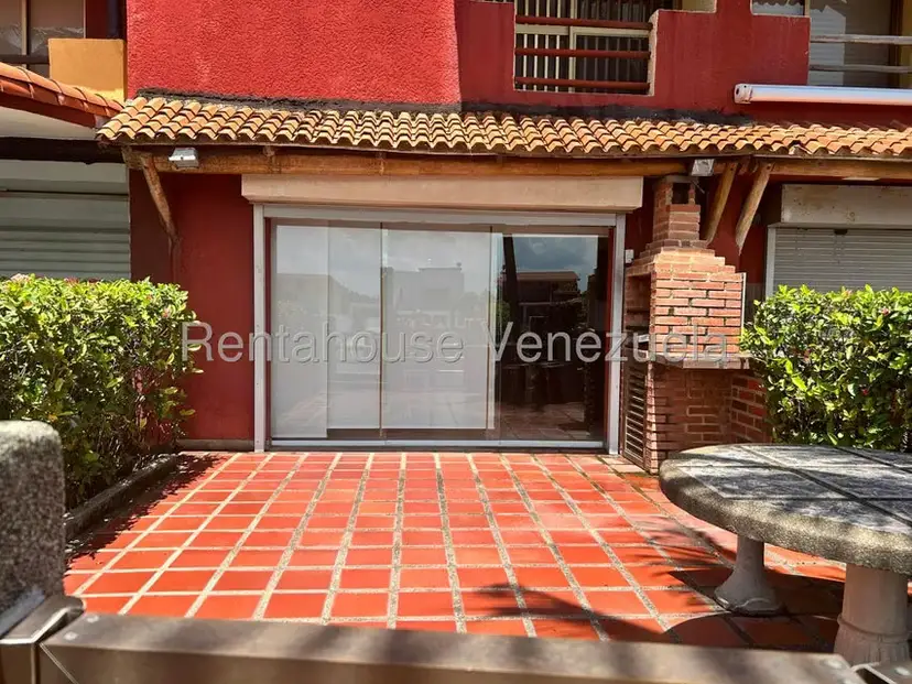 Townhouse (Multiples Niveles) en Venta en Puerto Encantado, Miranda
