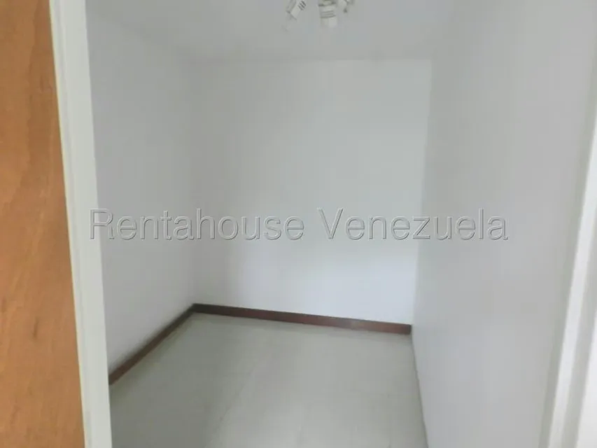 Oficina en Venta en Las Mercedes, Distrito Metropolitano - 8