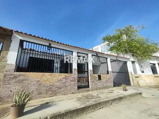Casa en Venta Urb. Matalinda Araguaney