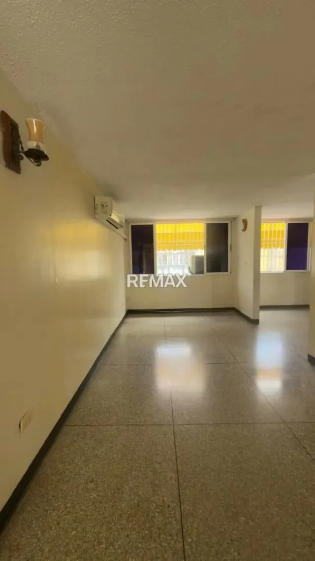 Alquiler de Apartamento Urb La Mora Cabudare estado Lara - 4
