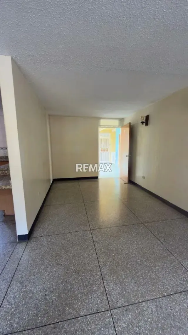 Alquiler de Apartamento Urb La Mora Cabudare estado Lara - 5