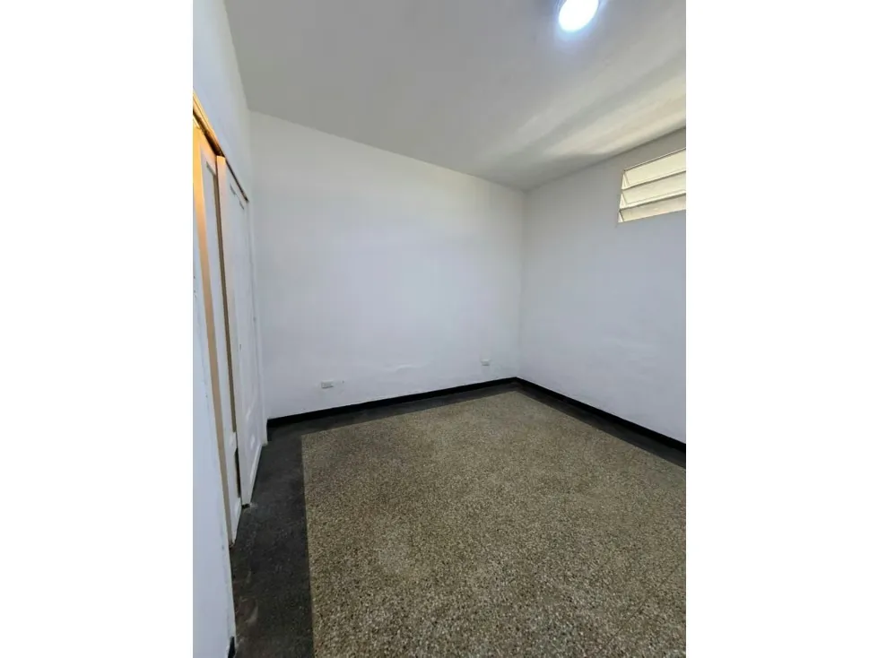 Se alquila casa 480m2 Altamira 8422 - 2