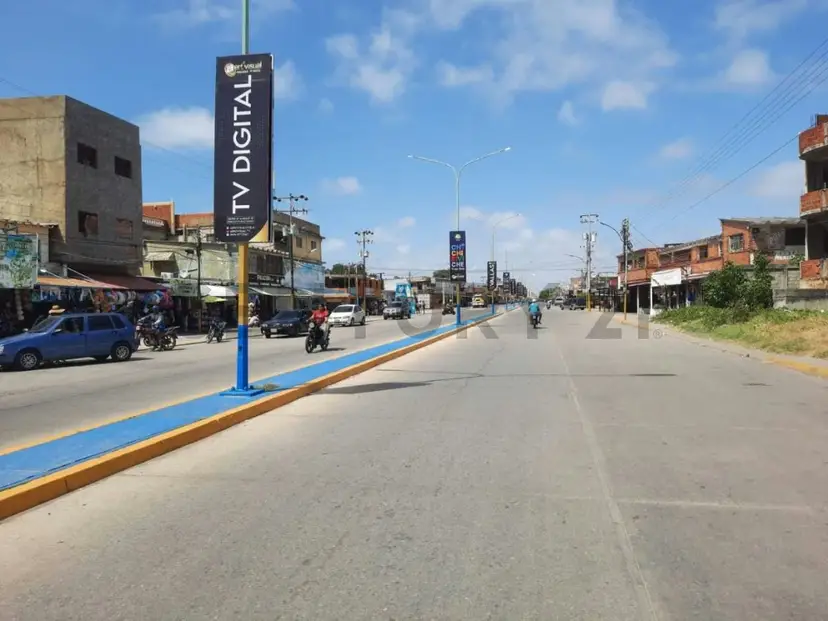 Locales en Venta Av Principal Chichiriviche
