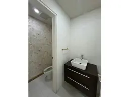 View 16
