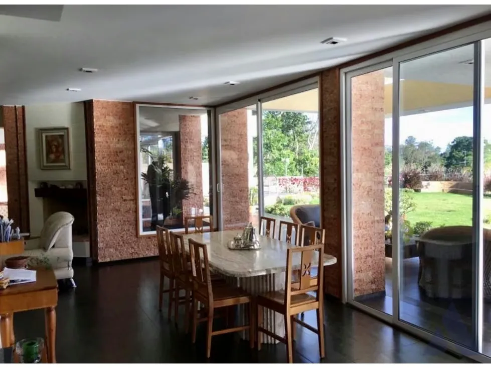 Se vende casa 800m2 La Lagunita 6474 - 8